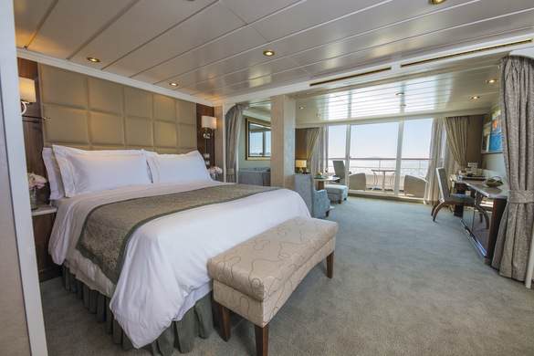 RSSC, Seven Seas Mariner, Penthouse Suite.jpg